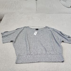 JM Collection Gray Crew Neck Sweater for Everyday Style